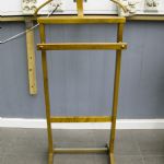 618 3060 VALET STAND